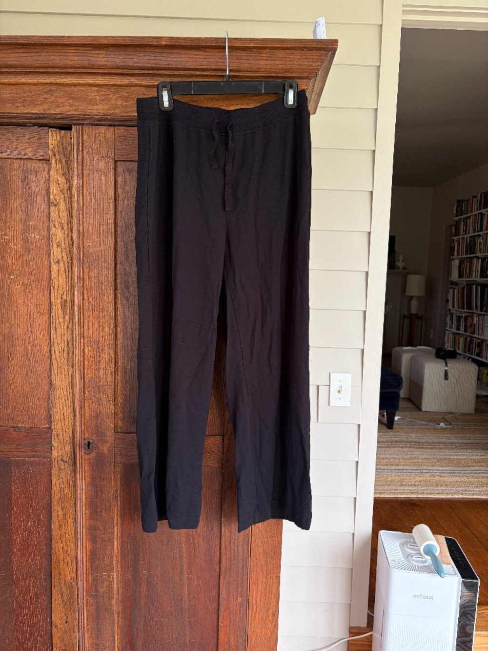 LAKE Large L jersey pjs